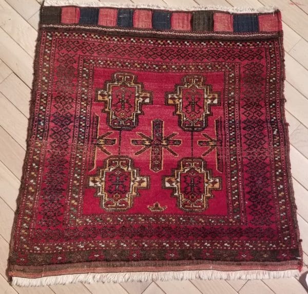 Image of Turkoman Rug - Dowry Gift With Rams Horns Border